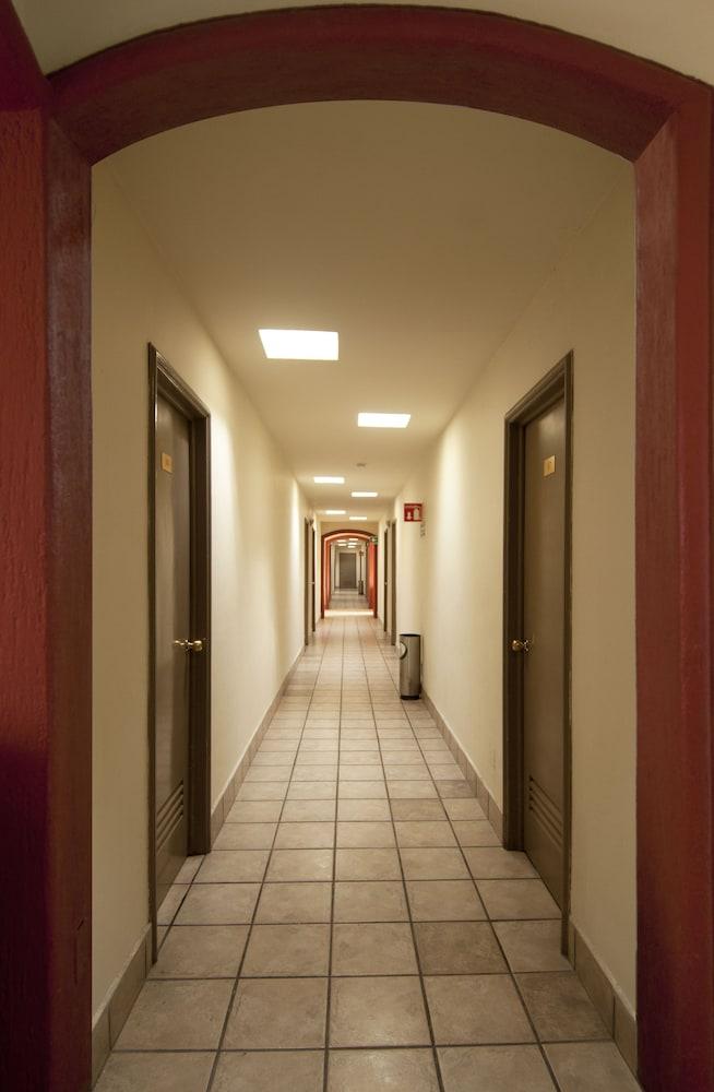 Hotel Arboledas Industrial Guadalajara Luaran gambar